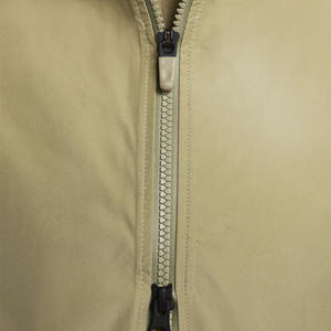 Chaqueta Cortavientos Impermeable para Mujer, Diseño Moderno, Talla Grande, Chaqueta de Exterior con Cierre Frontal de Doble Deslizador - Product Image 6