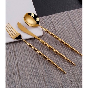 Elegante tenedor con acabado plateado, cuchara, cubiertos, hilo moderno, diseño anudado, mango, cuchillos y cuchara, tenedor, juego de cubiertos - Product Image 4