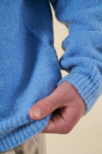 OEM personnalisé hommes coton tricoté Cardigan pull hiver tenue décontracté anti-rétrécissement séchage rapide respirant pelucheux tricots - Product Image 3