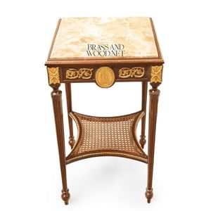 Juego de Mesa de Centro de Madera Clásica de Lujo con Dos Mesas Auxiliares y Estante Inferior - Product Image 5