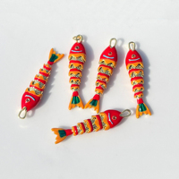 Breloques de poisson en émail plaqué or très vendues, breloques de poisson articulées à pavé pivotant pour la fabrication d'accessoires