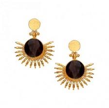 สีน้ำตาล