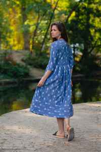 Robe Ikat Luna tissée à la main, robe en coton bohème, décontractée, occasionnelle, édition limitée, mode éthique artisanale - Product Image 5