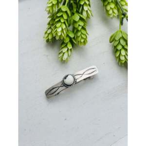 กิ๊บติดผมทำมือจากเขาควายสีขาวและเงินสเตอร์ลิงของแดนนี่ เฮนิโอ - Product Image 2