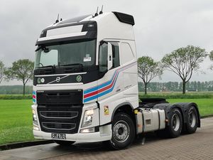 Camion tracteur d'occasion Volvo FH 540 6x4 de 2018, moteur Cummins Diesel, transmission automatique, suspension pneumatique, conduite à gauche, Euro 5, tête de camion de transport - Product Image 1