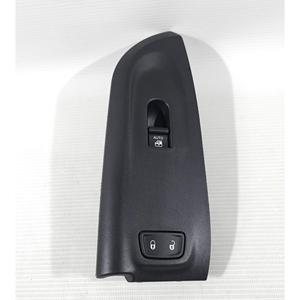 Pannello Pulsanti Anteriore Destro FIAT 500 X Serie 07356331460 (15>) - Product Image 1