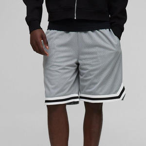 Pantalones cortos de baloncesto de malla de longitud media Pantalones cortos grises - Product Image 1