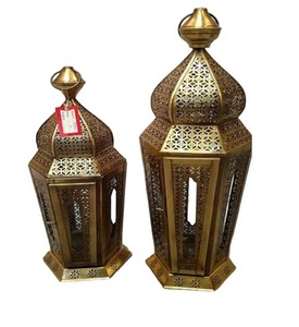 Juego de 2 piezas de farol colgante de hierro de alta calidad con acabado recubierto de polvo amarillo para decoración del hogar farolillos colgantes de Metal - Product Image 5