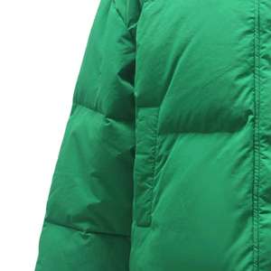 Veste d'hiver courte et colorée pour femme, coupe-vent, confortable, en duvet, style tendance - Product Image 3