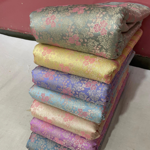 Tela de brocado de seda 100% de alta calidad, venta al por mayor, lujosa tela Jacquard y bordada para bodas y vestidos de niñas - Product Image 1