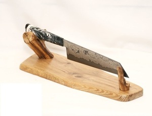 Stylish Walnut Wood Magnetic <b>Knife</b> <b>Holder</b> Wall Mounted Kitchen Shelf with Black Handle for Elegant <b>Knife</b> Storage Solutions - Product Image 2