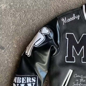 Vente en gros, veste universitaire, serviette, broderie et patch, manches en cuir de travail, laine, corps, rayures, col montant, vêtements d'extérieur d'hiver pour hommes - Product Image 4