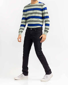 เสื้อสเวตเตอร์ไหมพรมผู้ชาย ดีไซน์ปี 2026 แฟชั่นฤดูใบไม้ร่วง-ฤดูหนาว ลายสามสี ทรงหลวม คอกลม แบบสวมหัว - Product Image 2