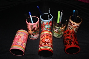 ที่ใส่ปากกามาเช่กระดาษสัมผัสศิลปะสำหรับโต๊ะทำงานของคุณ - Product Image 4