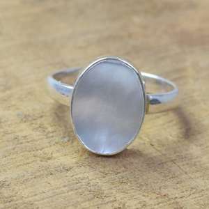 <b>Mother</b> <b>Of</b> <b>Pearl</b> Ring 925 Sterling Silver Oval Shape Gemstone Handmade <b>Jewelry</b> Gift For Anniversary - Product Image 4