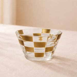 Bol à salade en plastique incassable Jack Worth Vintage Mosaic Golden Check pour la maison et les fêtes - Product Image 1