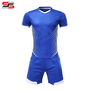 Uniforme de fútbol Logotipo personalizado Conjunto de camiseta de fútbol y uniforme de fútbol Camiseta de fútbol, ropa de fútbol, uniformes de ropa deportiva - Product Image 1