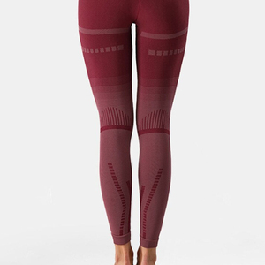 Conjunto de Yoga Profesional para Mujer, Diseño Nuevo 2025, Transpirable, Cierre con Cordón, Logotipo Personalizado OEM, Alta Calidad, Conjunto de 2 Piezas - Product Image 4