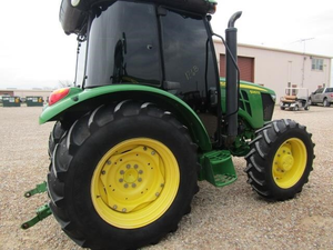 รถแทรกเตอร์มือสอง John Deere 5058E 4WD 40 แรงม้า ถึง 99 แรงม้า มีขาย - Product Image 5