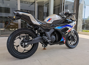 มอเตอร์ไซค์ไฟฟ้ารุ่นใหม่ปี 2022 สำหรับแข่งขัน ยี่ห้อ Divalss รุ่น 8000W มอเตอร์กลาง ความเร็ว 150 กม./ชม. ระบบกันสะเทือนหลังแบบสวิงอาร์มเดี่ยว 72V - Product Image 2