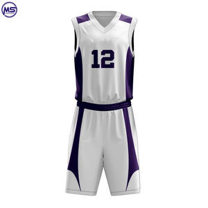 Ensembles d'uniformes de basket-ball pour adultes Chemises et shorts respirants Polyester à sublimation personnalisée de nom d'équipe de grande taille - Product Image 2