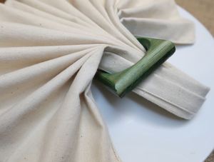 Decoración de fiesta hojas de maíz servilleta hebilla tejida a mano servilletero mesas de decoración de madera anillo de madera marrón servilleta hebilla pintada a mano - Product Image 4