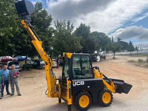 รถตักล้อยาง JCB 1CX ปี 2024 พร้อมเครื่องยนต์ Perkins ปั๊มไฮดรอลิก Huade และระบบ PLC รับประกัน 2 ปี - มีสินค้าในสต็อก - Product Image 1