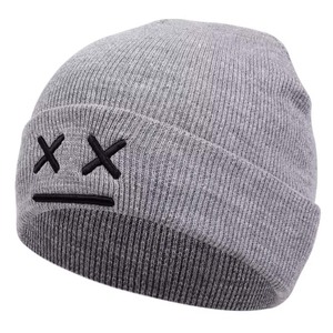 Nouvelle arrivée hiver chaud unisexe lettre bonnet en tricot chapeau extérieur jacquard tricoté chapeaux pour les femmes - Product Image 4