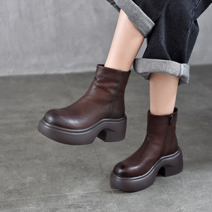 รองเท้าบูทหนังผู้หญิงแบบสานพื้นหนา ส้นสูง แฟชั่นทันสมัย - Product Image 1