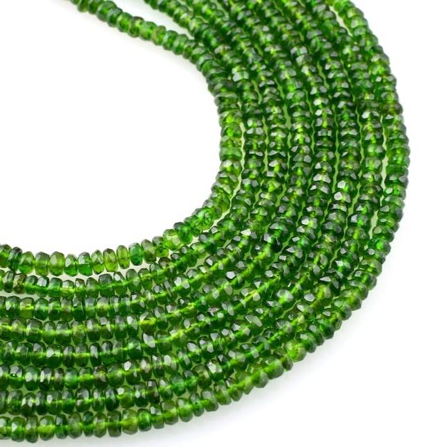 สีเขียว