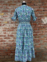 Robe indienne en voile de coton imprimé à la main, écologique, pour l'été et l'automne, avec détails boutonnés, col en V, taille élastique et ourlet à volants