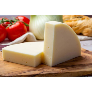 Artisan Cheese Delight Provolone Shreds Parfait pour garnir et fondre - Product Image 3