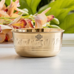 Indianartvilla ชามดีไซน์ลายนูนทำจากทองเหลืองแท้ขนาด4นิ้วสำหรับจัดเก็บและเสิร์ฟสำหรับใช้ในชีวิตประจำวัน - Product Image 3