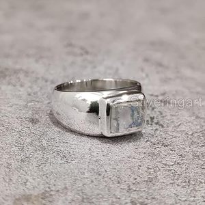 Wholesale <b>Men</b> <b>Ring</b> New Arrival Natural Rainbow Moonstone Gemstone June Birthstone Father's Day Jewelry 925 Sterling Silver <b>Ring</b> - Product Image 2
