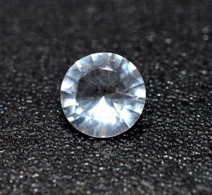 เพชรควอทซ์คริสตัลใสธรรมชาติพลอยทรงกลมตัดขนาด3มม. 4มม. 5มม. 6มม. อัญมณีหลวมที่ผ่านการปรับเทียบแล้วสำหรับเครื่องประดับ - Product Image 1