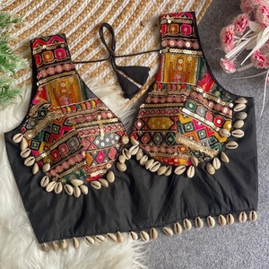 Festival Wear Seda romana con hilo y lentejuelas Bordado Blusa Fabricante y proveedor de Surat - Product Image 1