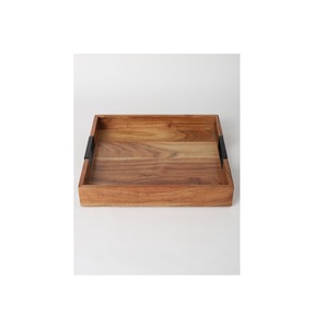 Plateau de service en bois d'acacia à prix abordable, taille personnalisée, produit artisanal en vente chaude, plateau en bois de luxe pour le petit-déjeuner, taille personnalisée - Product Image 4