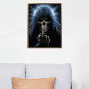 ภาพพิมพ์บนผ้าใบลายปีศาจซาตานสมัยใหม่ - งานศิลปะออกแบบกราฟิกที่ไม่เหมือนใคร พร้อมกรอบสีทอง - Product Image 1