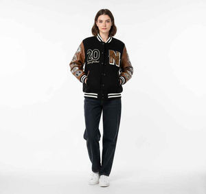 Chaqueta Varsity Personalizada para Hombre, Azul Marino, Algodón y Poliéster, Estilo Preppy, Letras Bordadas en Chenilla, Cuello Camisero, Corte Regular - Product Image 3