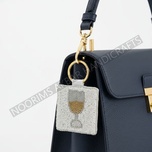 Llavero de regalo con bordado de cuentas redondas para organizadores de eventos que necesitan diseños personalizados al por mayor - Product Image 3