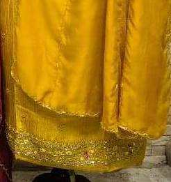 ชุดผ้าไหมสไตล์อินเดียชุดปาร์ตี้ปักด้วยมือดีไซน์เนอร์ทันสมัย - Product Image 4