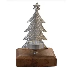 Bougeoir de sapin de Noël en aluminium argenté fait à la main porte-lumière de thé pour accessoires de décoration de Noël - Product Image 1