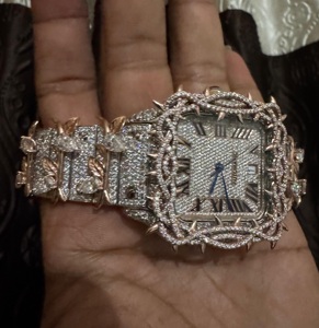 Venta caliente moda clásica VVS Moissanite reloj de diamantes completamente automático Color blanco rosa lujo cristal de zafiro helado inoxidable - Product Image 2