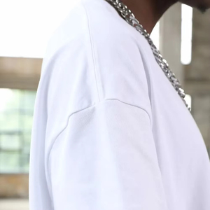 เสื้อยืดผู้ชายทรงครอปไซส์ใหญ่พิเศษ - Product Image 3