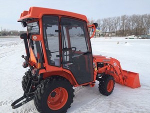 Livraison dans le monde entier d'origine utilisée pour la machine agricole de tracteur Kubota B2650 4x4 avec le moteur de boîte de vitesses de moteur de composants de noyau - Product Image 2