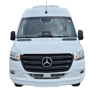 NUOVISSIMO MERCEDES-BENZ SPRINTER 519 LUXURY COACH 2026 DISPONIBILE, 10KM, 24 POSTI, 6X4, EURO 6 DIESEL, TRASMISSIONE AUTOMATICA - Product Image 1