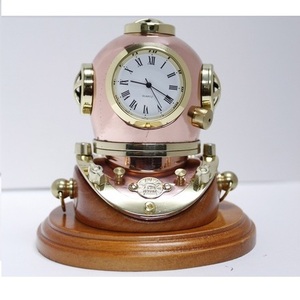 Casque de plongeur décoratif fait à la main de haute qualité nouveauté horloge de Table plaquée de cuivre matériel en métal fabricant indien exportateur - Product Image 1