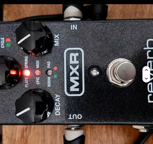 Pédale d'effets de guitare JIM DUNLOP MXR M300 Reverb, neuve, en fer + ABS - Product Image 4