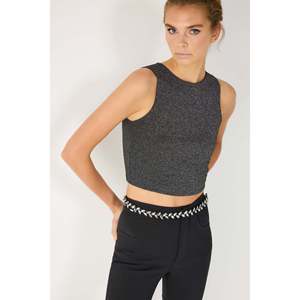 Top Corto con Cuello Halter - Product Image 2