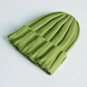 Gorro de Punto con Puño Unisex Personalizado de Primera Calidad, Gorro de Invierno Acrílico para Moda Urbana y Uso en Clima Frío al Aire Libre - Product Image 2